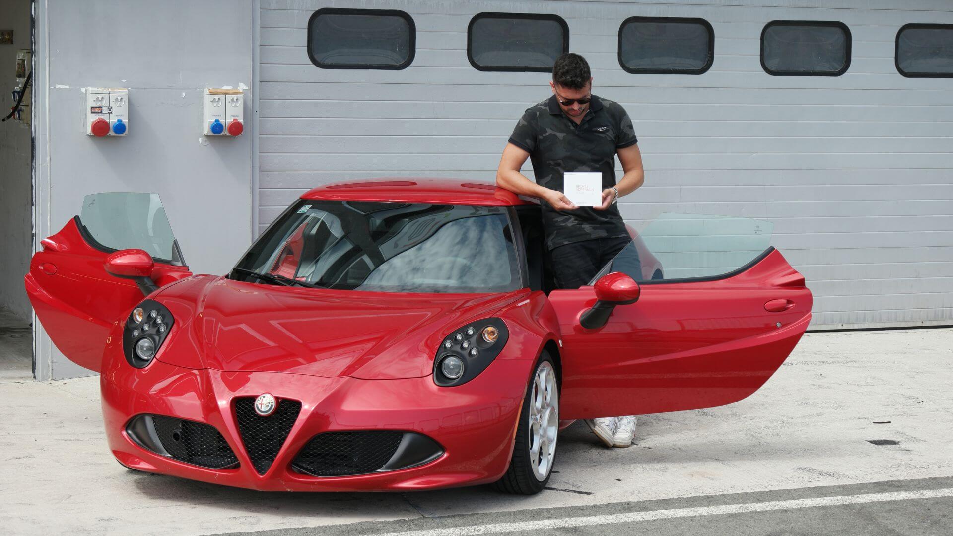 Adrenalinski doživljaj -  Alfa Romeo 4C